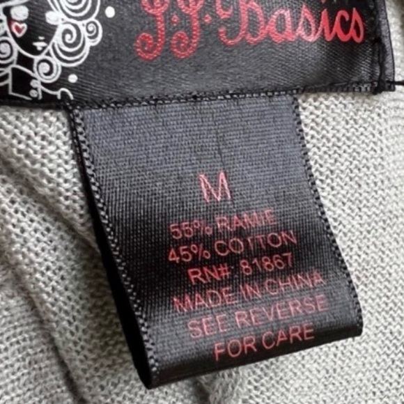 J.J. Basics Light Gray Shrug One Button Cropped Cardigan Sweater Size Medium EUC - Picture 6 of 7